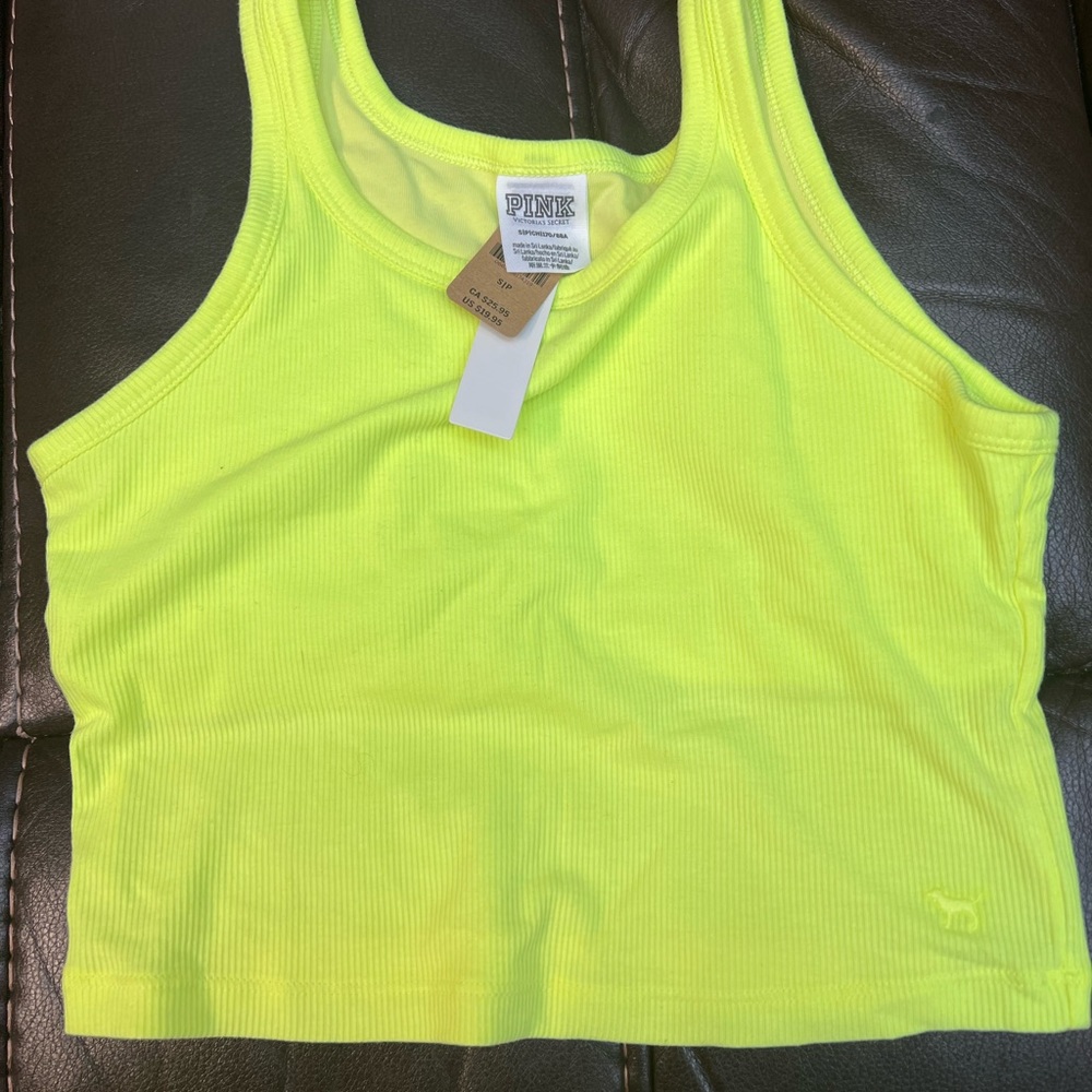 BNWT PINK ( VS) Neon Yellow Ribbed Crop Tank Top - Picture 3 of 5